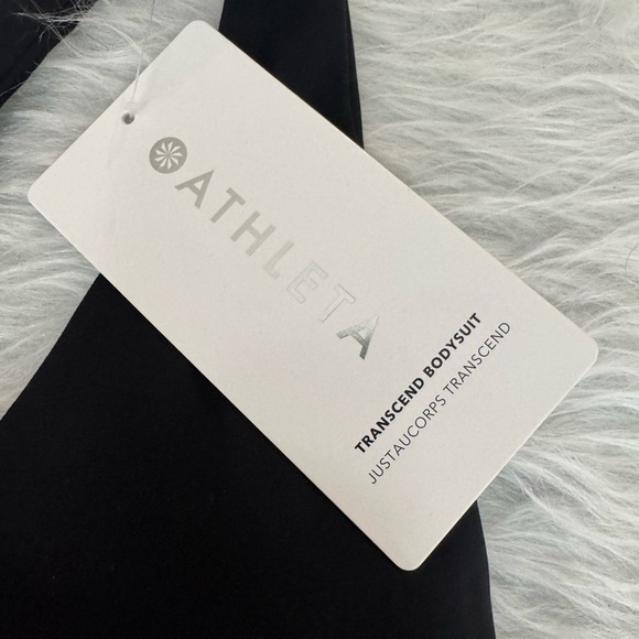 Athleta transcend bodysuit - Picture 5 of 8